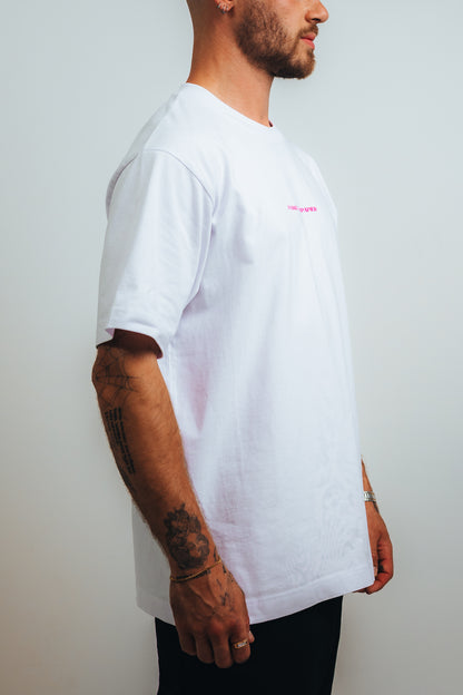 E$$ENTIAL$ T - Wit/P4P Pink