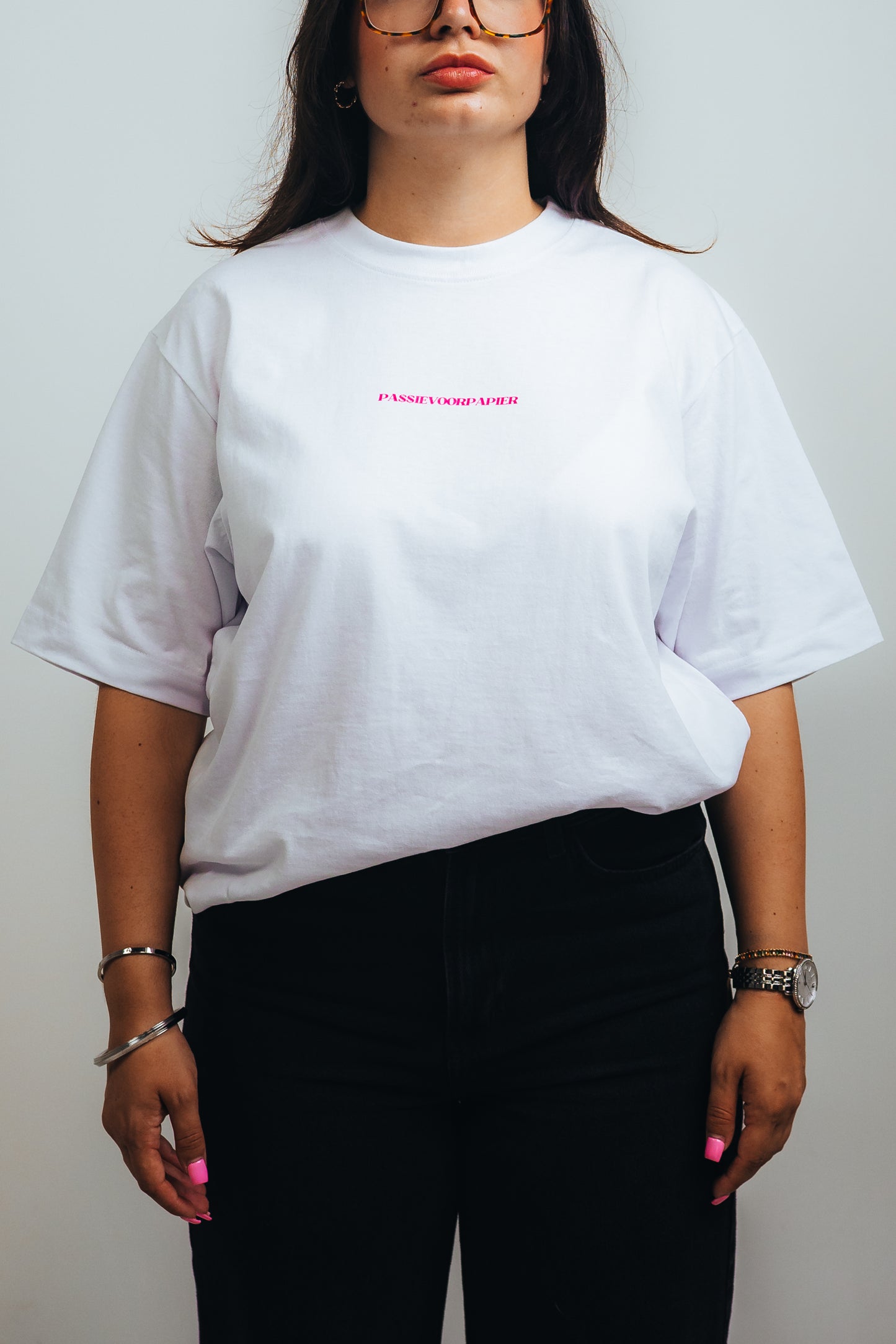 E$$ENTIAL$ T - Wit/P4P Pink